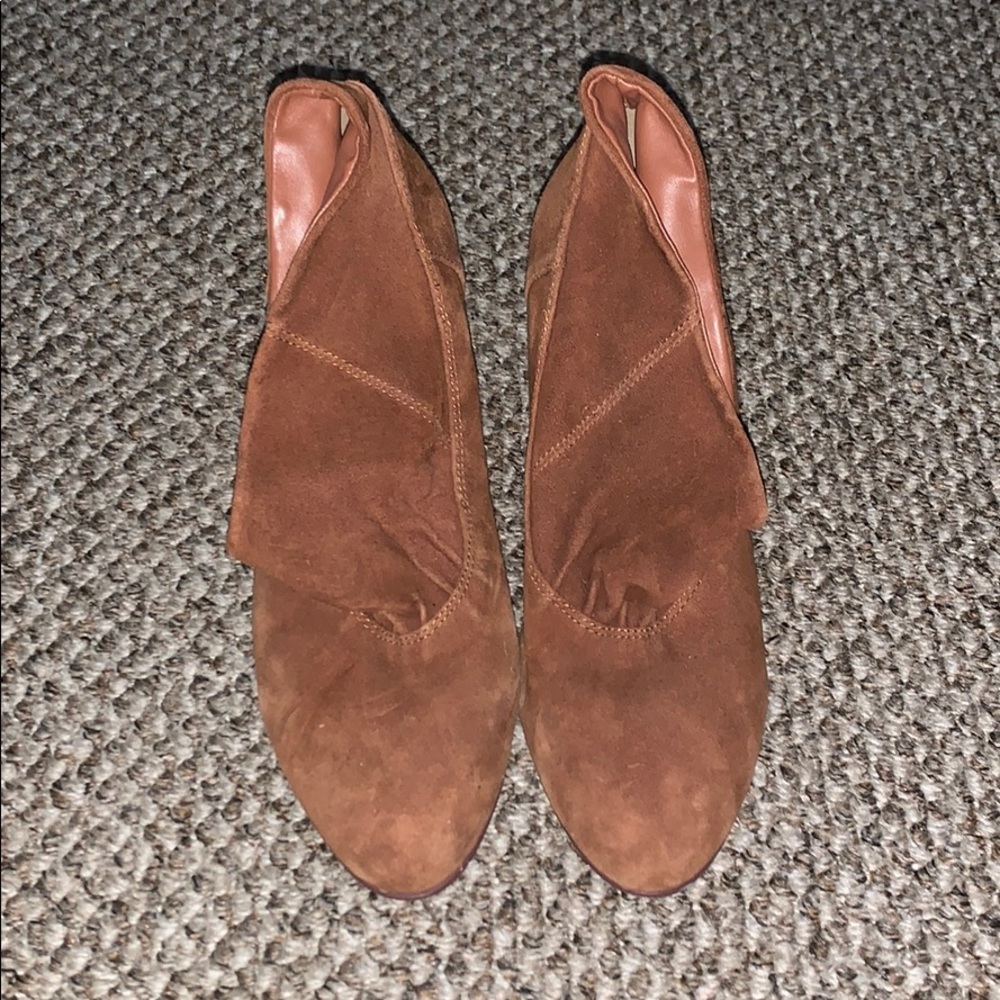 Casual heels
